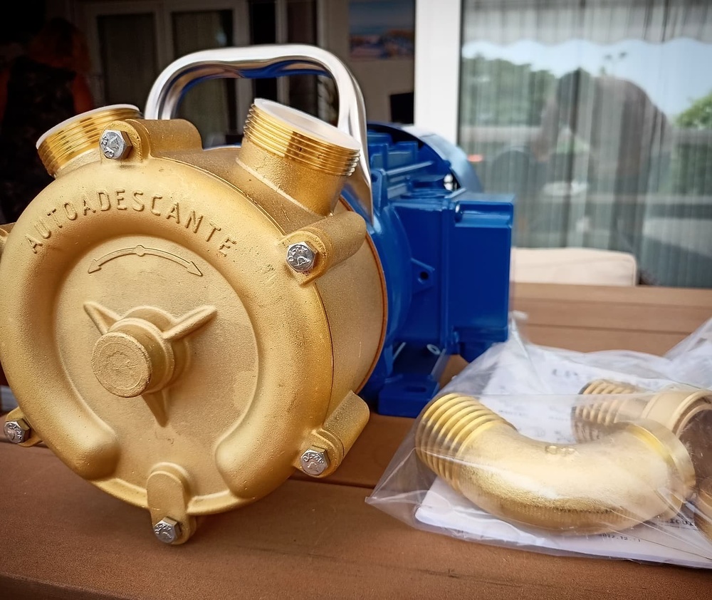 Bomba Electrica 12V 25l/min GOLDENSHIP 